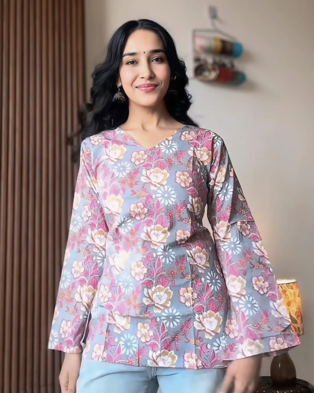 Women’s Floral Printed V-Neck Flared Sleeve Top
