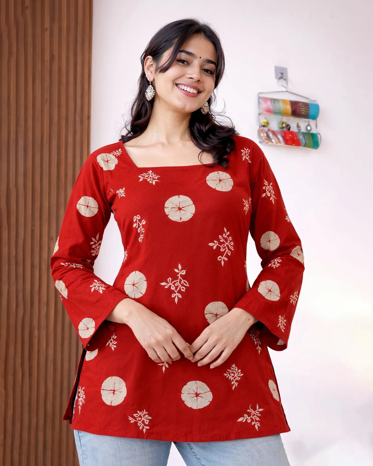 Women’s Red Printed Square