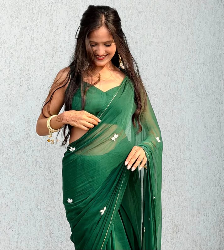 Women’s Dark Green Georgette Saree