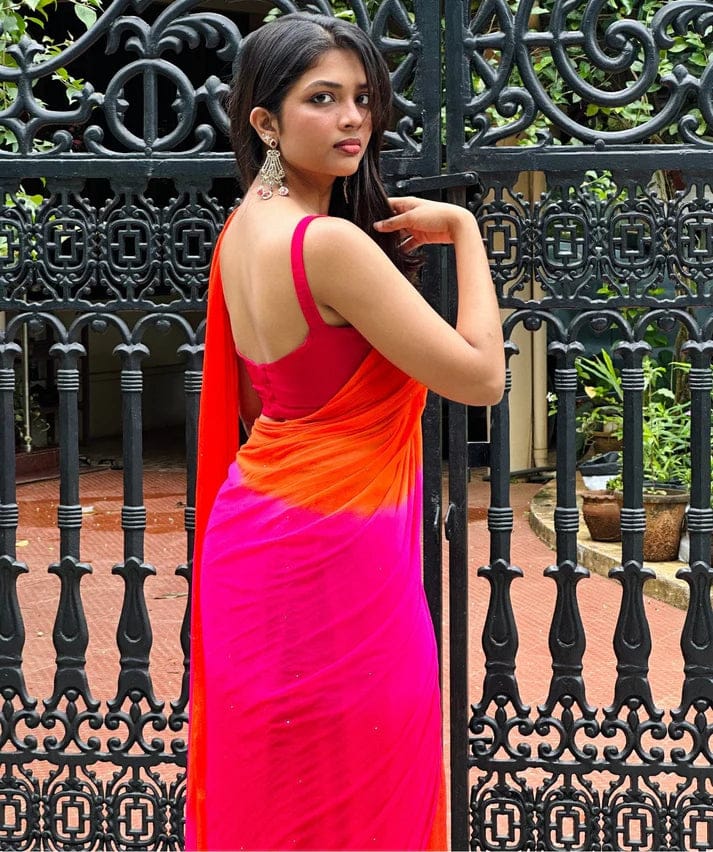 Women’s Ombre Pink & Orange Georgette Saree