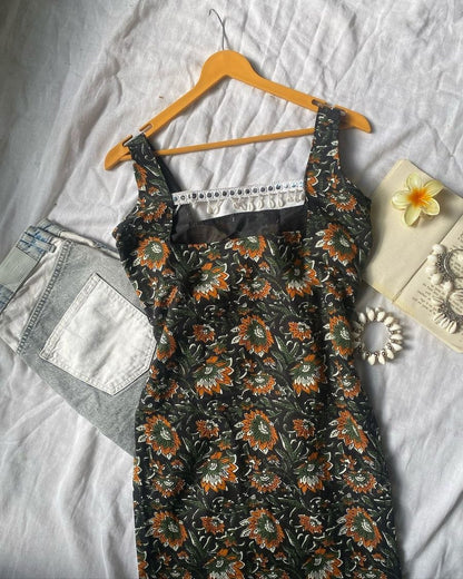 Black Floral Printed Sleeveless